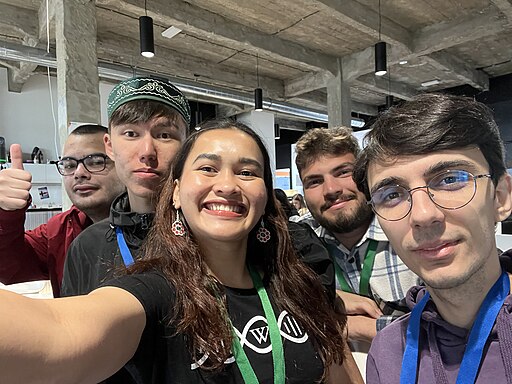 Mais toimus Prahas Wikimedia Noortekonverents, kus Wikimedia Eestit käis esindamas Asmah Federico. Avaldame tema muljed ja mõtted konverentsil kogetust. Iga lii